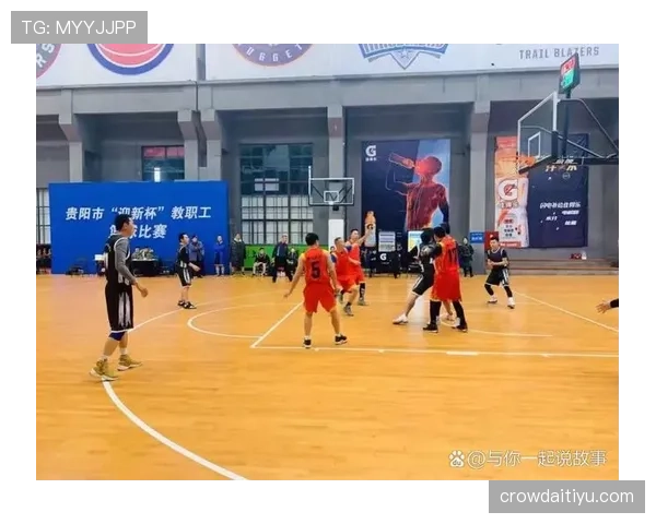 详解篮球比赛中防守犯规的规则界定标准 详解篮球比赛中防守犯规的规则界定标准